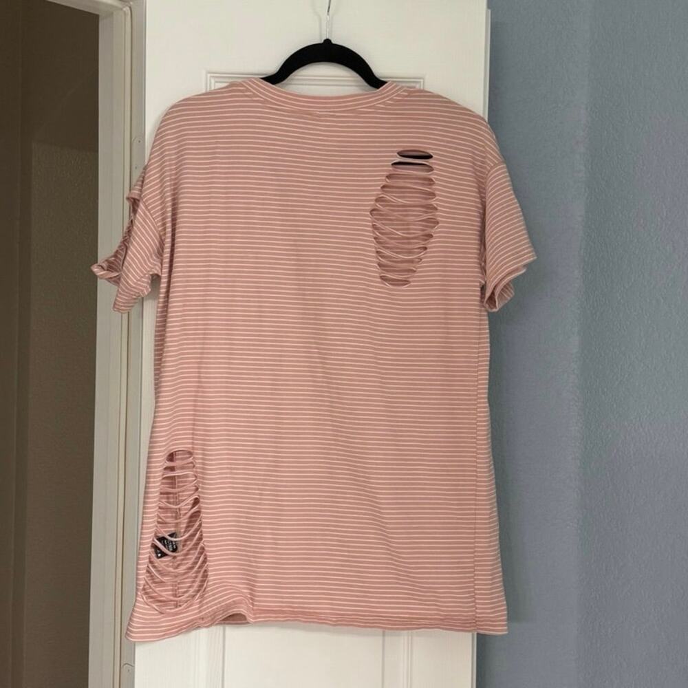 POL Distressed Striped Tee - Picture 3 of 9